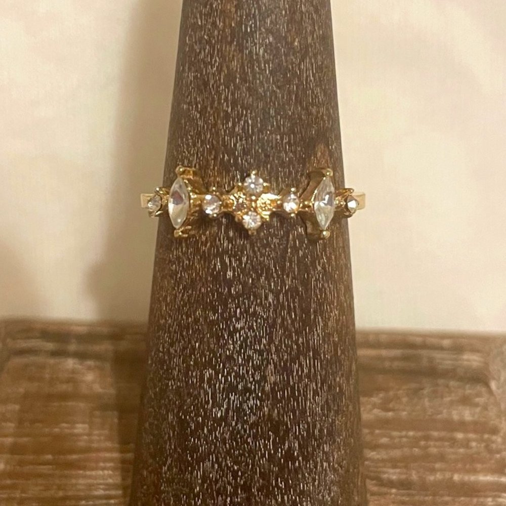 Queens of The Roundtable Crystal Ring